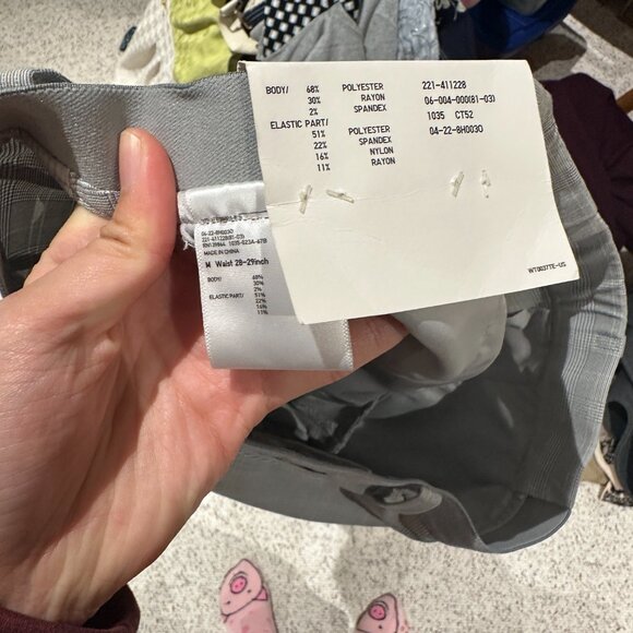 NWT Uniqlo Plaid Pant Gray Size Medium - Picture 4 of 5